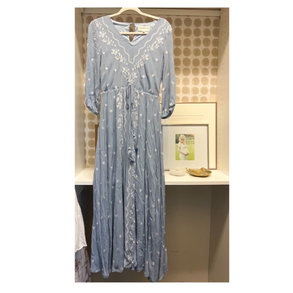 Piper & Scoot Embroidered Maxi Dress, Periwinkle, Size sm, maternity friendly!